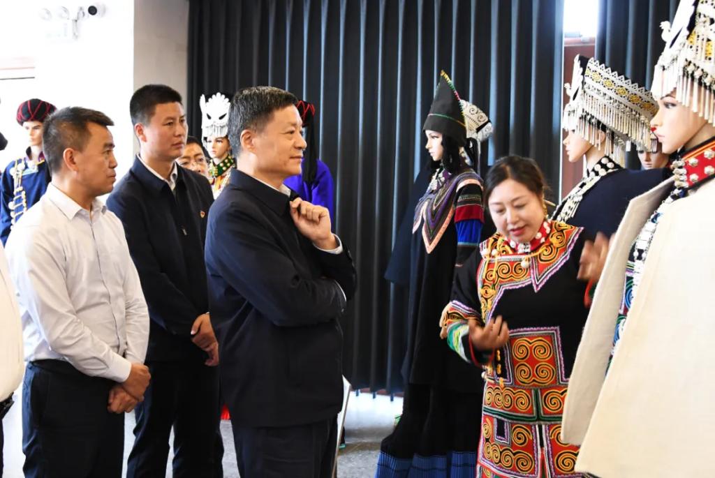 俞培根到昭觉县开展定点帮扶事情调研-6686体育