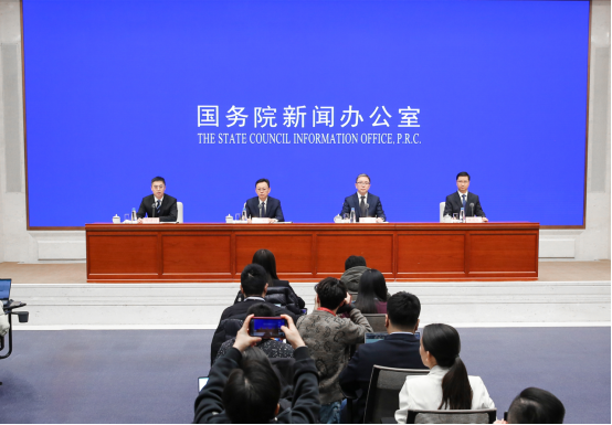 袁野出席国务院新闻办新闻宣布会先容推动中央企业高质量生长情形-6686体育