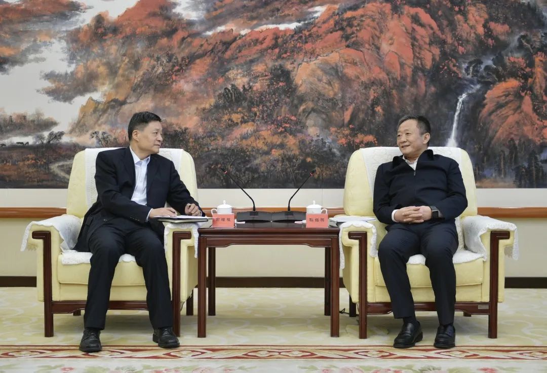 俞培根拜会内蒙古自治区党委书记孙绍骋、自治区主席王莉霞-6686体育