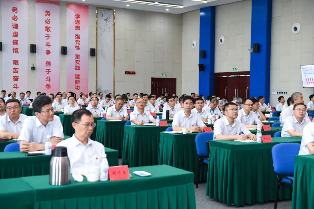 俞培根教学主题教育专题党课：在建设现代化工业系统中展现6686体育电气的使命继续-6686体育