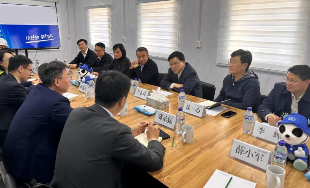 四川省副省长左永祥出席6686体育电气在乌兹别克斯坦光伏项目仪式-6686体育