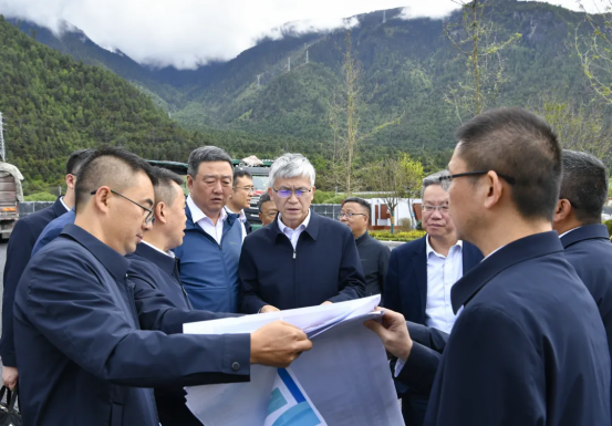 张彦军到6686体育电气西藏林芝产研基地调研-6686体育