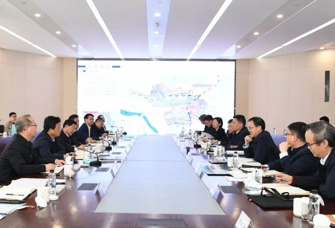 俞培根会见自贡市委书记何礼-6686体育