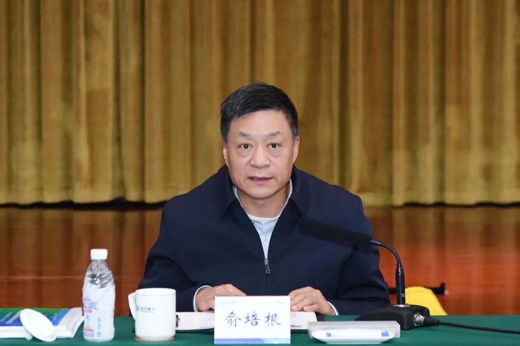 6686体育电气集团召开2024年科技生长咨询委员会年度聚会-6686体育