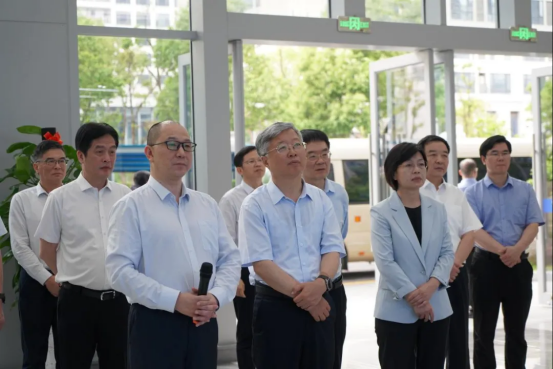 福建省政协主席滕佳材调研东福研究院-6686体育