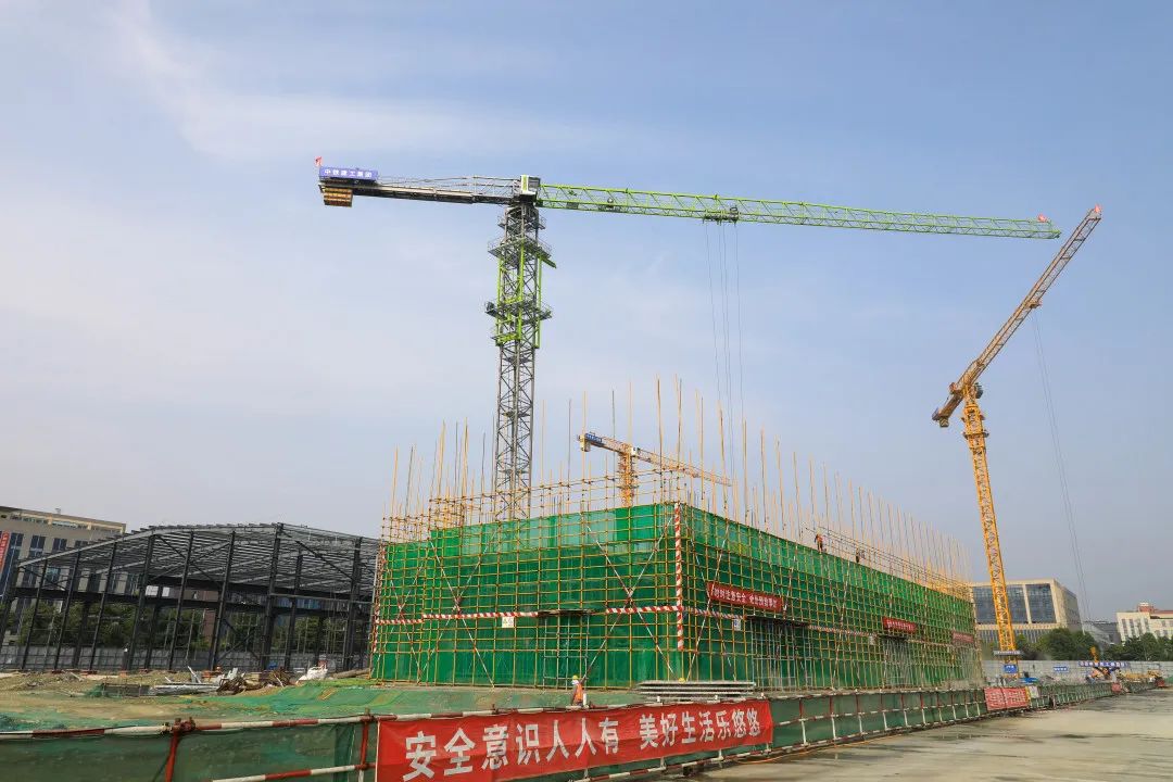 “绿色氢都”重点项目建设正酣，，，，，，郫都区加速推进氢能工业建圈强链