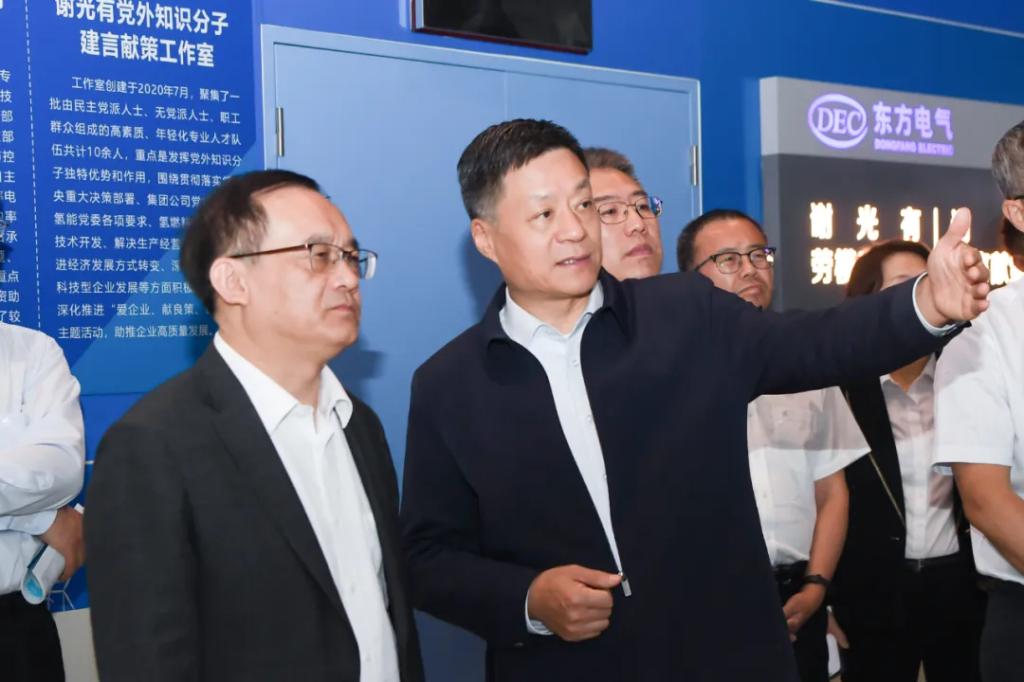 俞培根会见中铝集团党组书记、董事长段向东-6686体育
