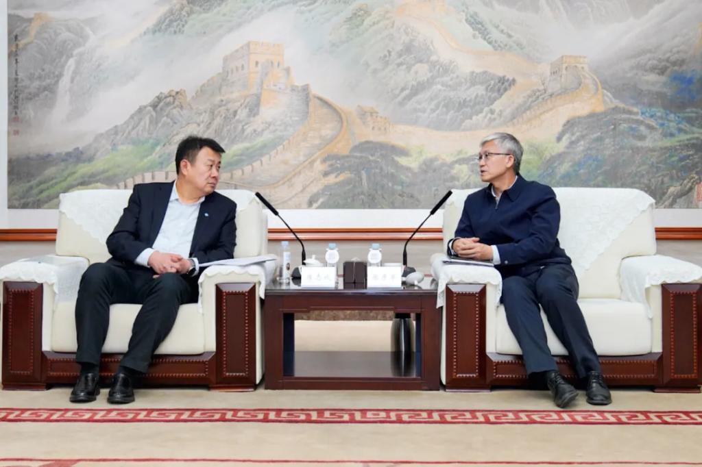 张彦军会见通用手艺集团总司理、党组副书记崔志成-6686体育