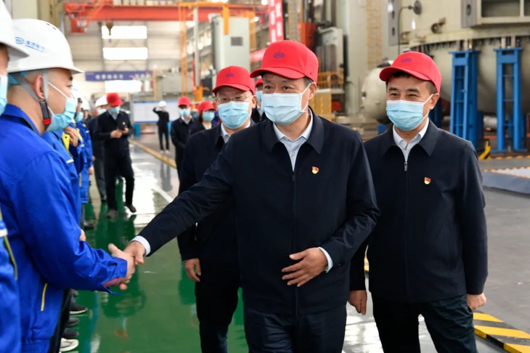 俞培根到“绿色智造”一线宣讲党的二十大精神-6686体育