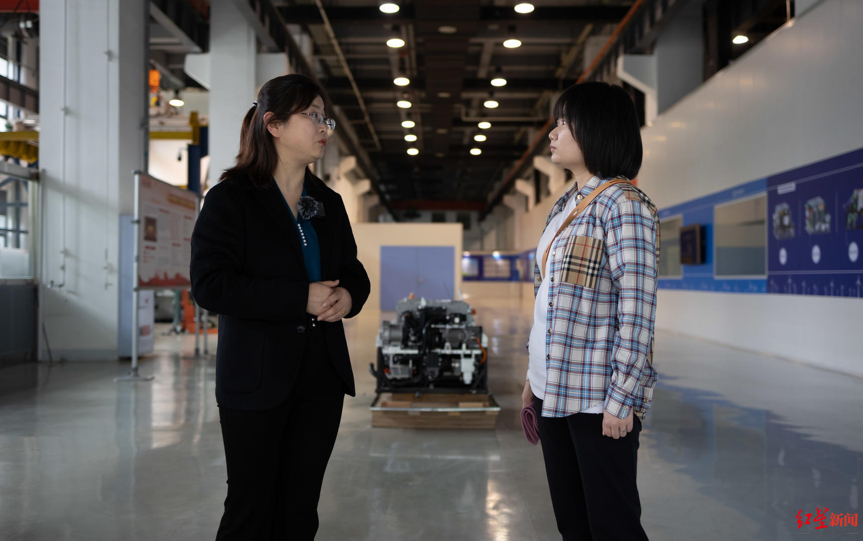 与成都，，，，，向未来 | 成都首批“工业建圈强链人才妄想”入选者董娜：12年轻春，，，，，同“城”生长