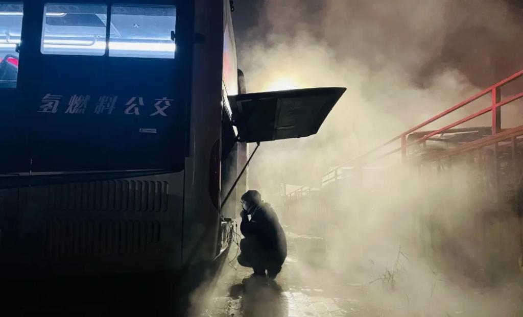 “东汽精神”故事丨“氢”车上路-6686体育